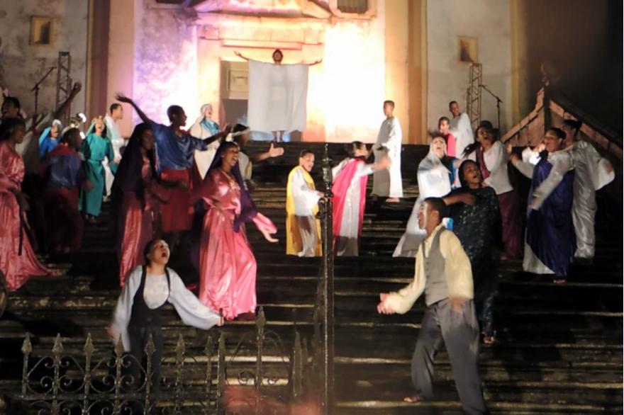 Youth in Ouro Preto, Brazil perform passion play Holy Saturday ...