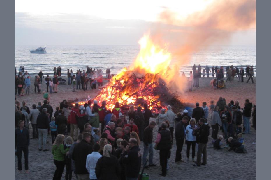 Sankt Hans celebrated on a beach at Hornbæk, Denmark. Photo by Sara E.