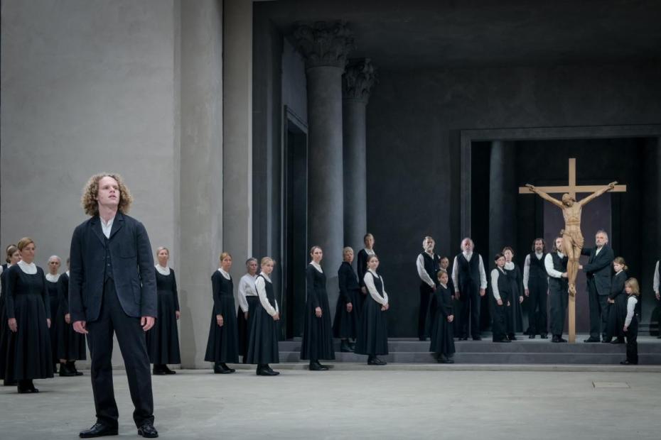 The Passion Play opens with a scene that recounts the plague-era vow villagers made to perform the play every ten years. Photo: Passion Play Oberammergau 2022/Birgit Gudjonsdottir